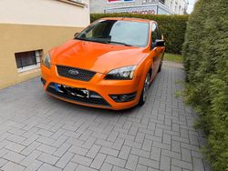 Orange Gebraucht 2006 Ford Focus ST Coupé | 8.500 € (Etwas zu teuer)