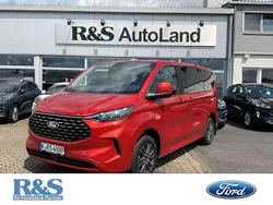 Rot Gebraucht 2025 Ford Tourneo Custom Titanium Van / Kleinbus | 59.900 €