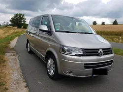 Beige Gebraucht 2015 VW T5 Highline Van | 34.750 € (Teuer)