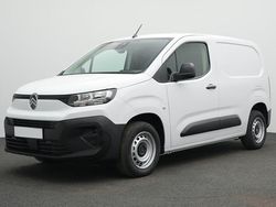 Eisweiß Gebraucht 2024 Citroën Berlingo PureTech Van / Kleinbus | 15.034 €