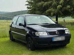 Blau Gebraucht 2000 VW Polo Kleinwagen | 850 € (Fairer Preis)