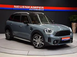 Grün Gebraucht 2023 Mini Cooper Countryman SUV | 31.990 € (Etwas zu teuer)