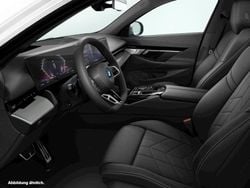 Gebraucht 2024 BMW i5 Comfort Edition Kombi | 63.959 € (Etwas zu teuer)