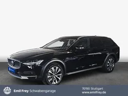 Black stone Gebraucht 2022 Volvo V90 CC Pro Kombi | 46.980 € (Etwas zu teuer)