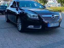 Braun Gebraucht 2011 Opel Insignia Kombi | 5.750 € (Fairer Preis)