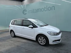 Weiß Gebraucht 2020 VW Touran Comfortline Van / Kleinbus | 22.540 € (Fairer Preis)