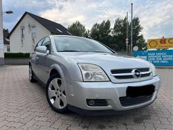 Grau Gebraucht 2003 Opel Vectra Limousine | 1.999 € (Fairer Preis)