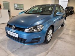 Blau Gebraucht 2013 VW Golf VII Trendline Limousine | 9.490 € (Fairer Preis)