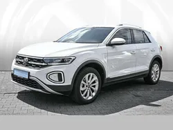 Pure white Gebraucht 2022 VW T-Roc Style SUV | 25.890 € (Guter Preis)