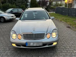 Grau Gebraucht 2025 Mercedes E200 Kombi | 4.000 €