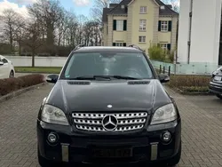 Schwarz Gebraucht 2007 Mercedes ML320 SUV | 7.499 € (Fairer Preis)