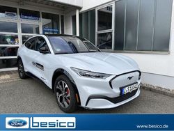 Space white Gebraucht 2023 Ford Mustang Mach-E Premium SUV | 38.990 € (Guter Preis)