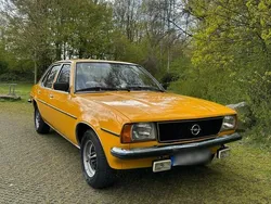 Gelb Gebraucht 1977 Opel Ascona Limousine | 9.500 €