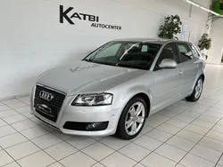 Silber Gebraucht 2010 Audi A3 Sportback Ambition Limousine | 8.800 € (Fairer Preis)