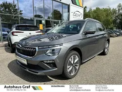 Graphitegrau metallic Gebraucht 2024 Skoda Kamiq Selection SUV | 25.490 € (Fairer Preis)