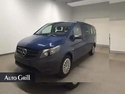 Stahlblau Gebraucht 2024 Mercedes Vito Van / Kleinbus | 46.590 €