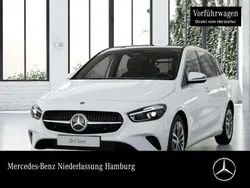 Weiß Gebraucht 2025 Mercedes B200 Progressive Van / Kleinbus | 38.950 €