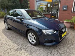 Blau Gebraucht 2019 Audi A3 Comfort Limousine | 14.990 € (Guter Preis)