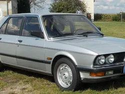 Silber Gebraucht 1996 BMW M535 Limousine | 21.000 €