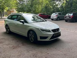 Weiß Gebraucht 2016 Cupra Leon Kombi | 15.900 € (Guter Preis)