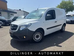 Weiß Gebraucht 2021 Mercedes Citan 109 Van / Kleinbus | 12.890 € (Guter Preis)