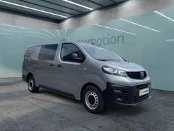 Grau Gebraucht 2023 Fiat Scudo Basis Van / Kleinbus | 35.550 € (Fairer Preis)