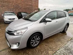 Ultra Gebraucht 2013 Toyota Verso Life Van / Kleinbus | 10.890 € (Guter Preis)
