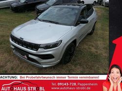 Grau Gebraucht 2022 Jeep Compass SUV | 22.350 € (Fairer Preis)