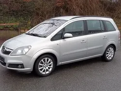 Gebraucht 2006 Opel Zafira Edition Van / Kleinbus | 4.450 € (Teuer)