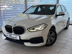 Weiß Gebraucht 2022 BMW 118 Comfort Edition Kleinwagen | 18.499 € (Superpreis)