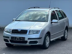 Silber Gebraucht 2007 Skoda Fabia Classic Kombi | 2.999 € (Fairer Preis)