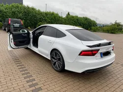 Weiß Gebraucht 2015 Audi A7 Competition Kleinwagen | 25.199 € (Fairer Preis)