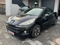 Schwarz Gebraucht 2011 Peugeot 207 CC Premium Cabrio | 2.450 € (Superpreis)