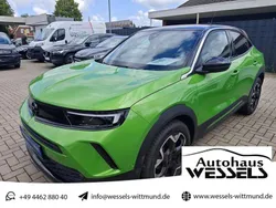 Grün Gebraucht 2024 Opel Mokka Ultimate SUV | 21.950 € (Fairer Preis)