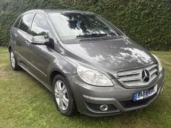 Grau Gebraucht 2008 Mercedes B180 Van / Kleinbus | 3.330 € (Fairer Preis)