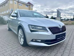 Silber Gebraucht 2017 Skoda Superb Style Kombi | 14.250 € (Fairer Preis)