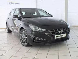 Schwarz Gebraucht 2023 Hyundai i30 Trend Kombi | 15.390 € (Guter Preis)