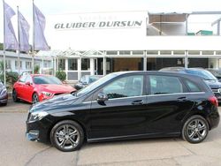 Schwarz Gebraucht 2014 Mercedes B200 Urban Van / Kleinbus | 18.500 € (Teuer)