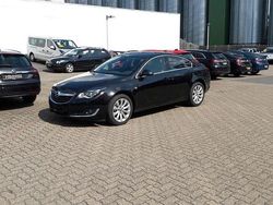 Schwarz Gebraucht 2017 Opel Insignia Innovation Limousine | 10.100 € (Fairer Preis)