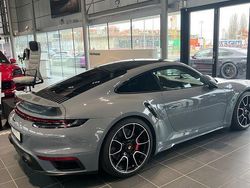Grau Gebraucht 2022 Porsche 992 Coupé | 184.900 € (Etwas zu teuer)