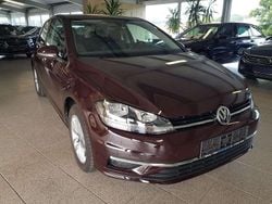 Aubergine Gebraucht 2018 VW Golf VII Comfortline Limousine | 12.950 € (Guter Preis)