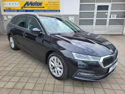 Blackmagic perleffekt Gebraucht 2022 Skoda Octavia Style Kombi | 22.730 € (Fairer Preis)
