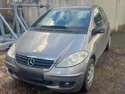 Silber Gebraucht 2006 Mercedes A150 Van / Kleinbus | 1.600 € (Fairer Preis)