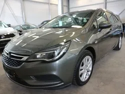 Grau Gebraucht 2019 Opel Astra Business Kombi | 7.950 € (Guter Preis)