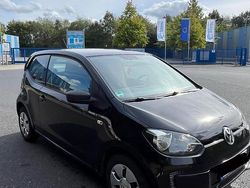 Schwarz Gebraucht 2015 VW up! take up! Kleinwagen | 3.400 € (Fairer Preis)