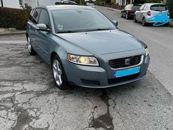 Blau Gebraucht 2008 Volvo V50 Kombi | 4.300 € (Etwas zu teuer)