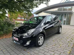 Schwarz Gebraucht 2013 Hyundai ix20 Edition Van / Kleinbus | 4.999 € (Fairer Preis)