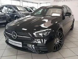 Obsidianschwarz Gebraucht 2022 Mercedes E400 AMG Kombi | 42.980 € (Guter Preis)