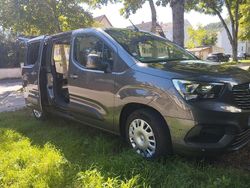 Grau Gebraucht 2020 Opel Combo Life XL Van / Kleinbus | 17.400 € (Fairer Preis)