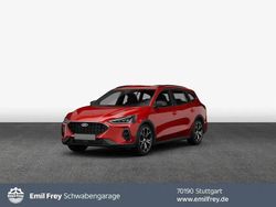Fantasticrot metallic Gebraucht 2024 Ford Focus ST-Line X Kombi | 24.500 € (Guter Preis)